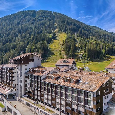 Hotiday Apartment Collection - La Thuile Buitenkant foto